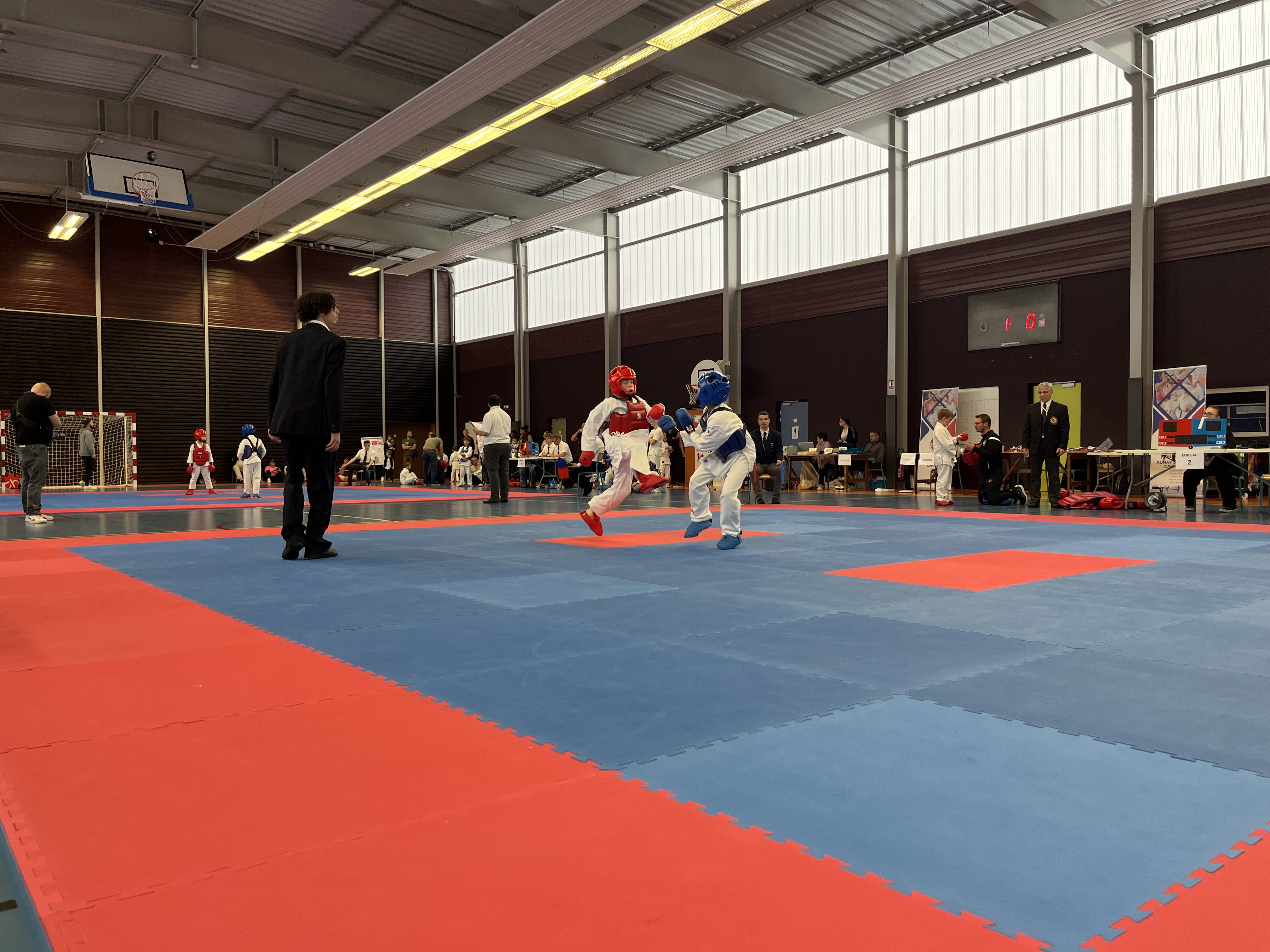 Basse Normandie karaté club de karaté esprit de la main vide condé sur noireau condé en normandie Valdallière Vassy Karaté Shotokan calvados basse normandie orne manche