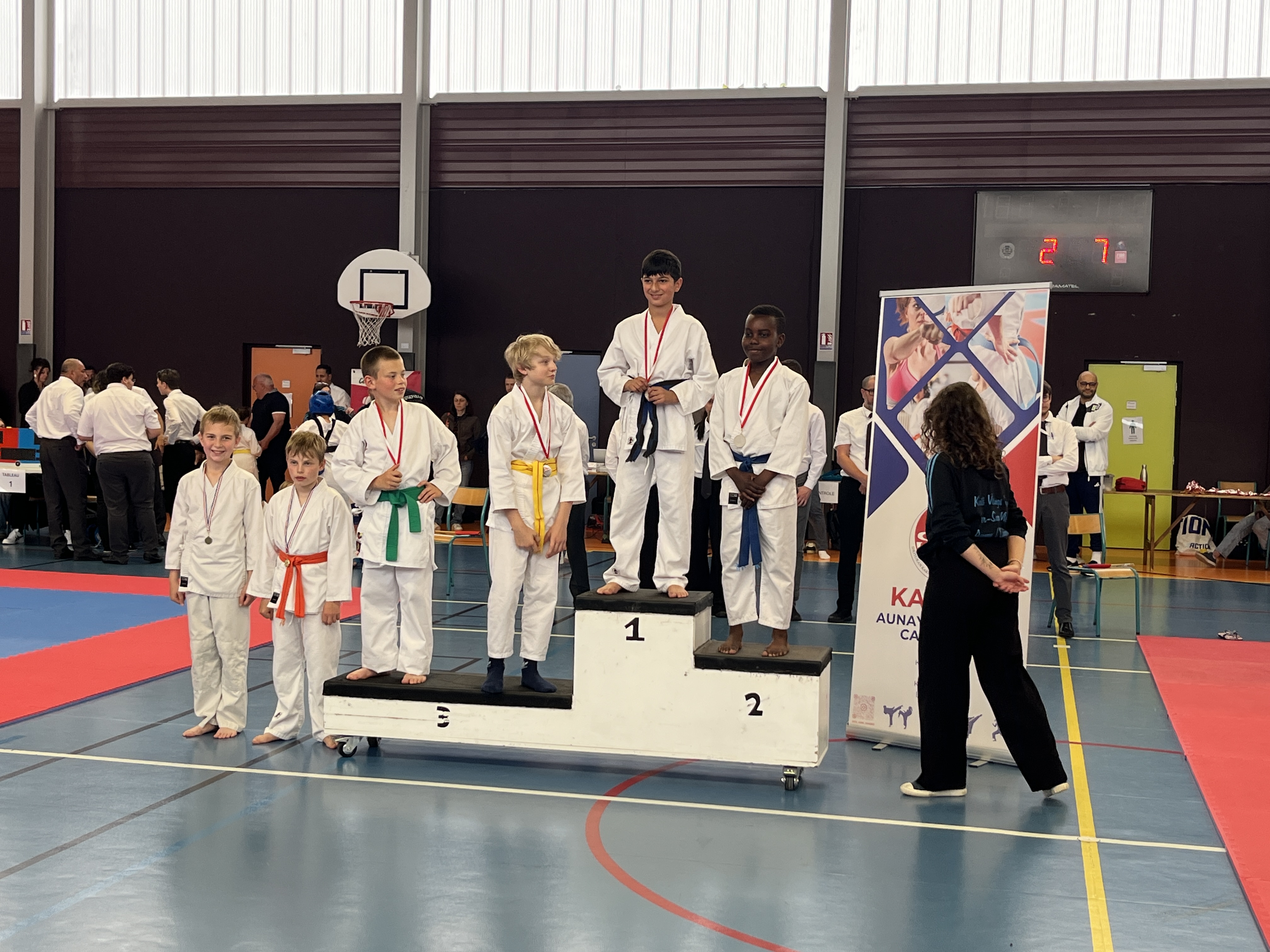 Basse Normandie karaté club de karaté esprit de la main vide condé sur noireau condé en normandie Valdallière Vassy Karaté Shotokan calvados basse normandie orne manche