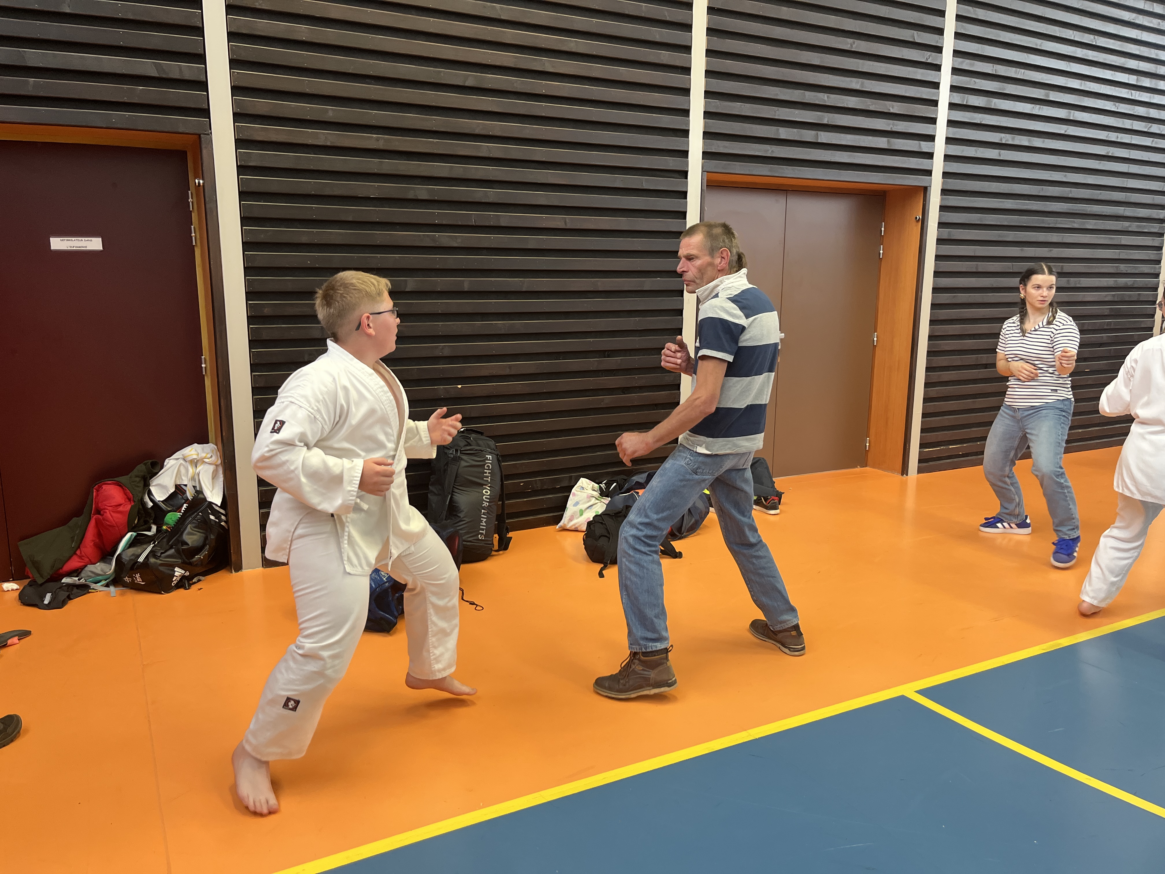 Basse Normandie karaté club de karaté esprit de la main vide condé sur noireau condé en normandie Valdallière Vassy Karaté Shotokan calvados basse normandie orne manche