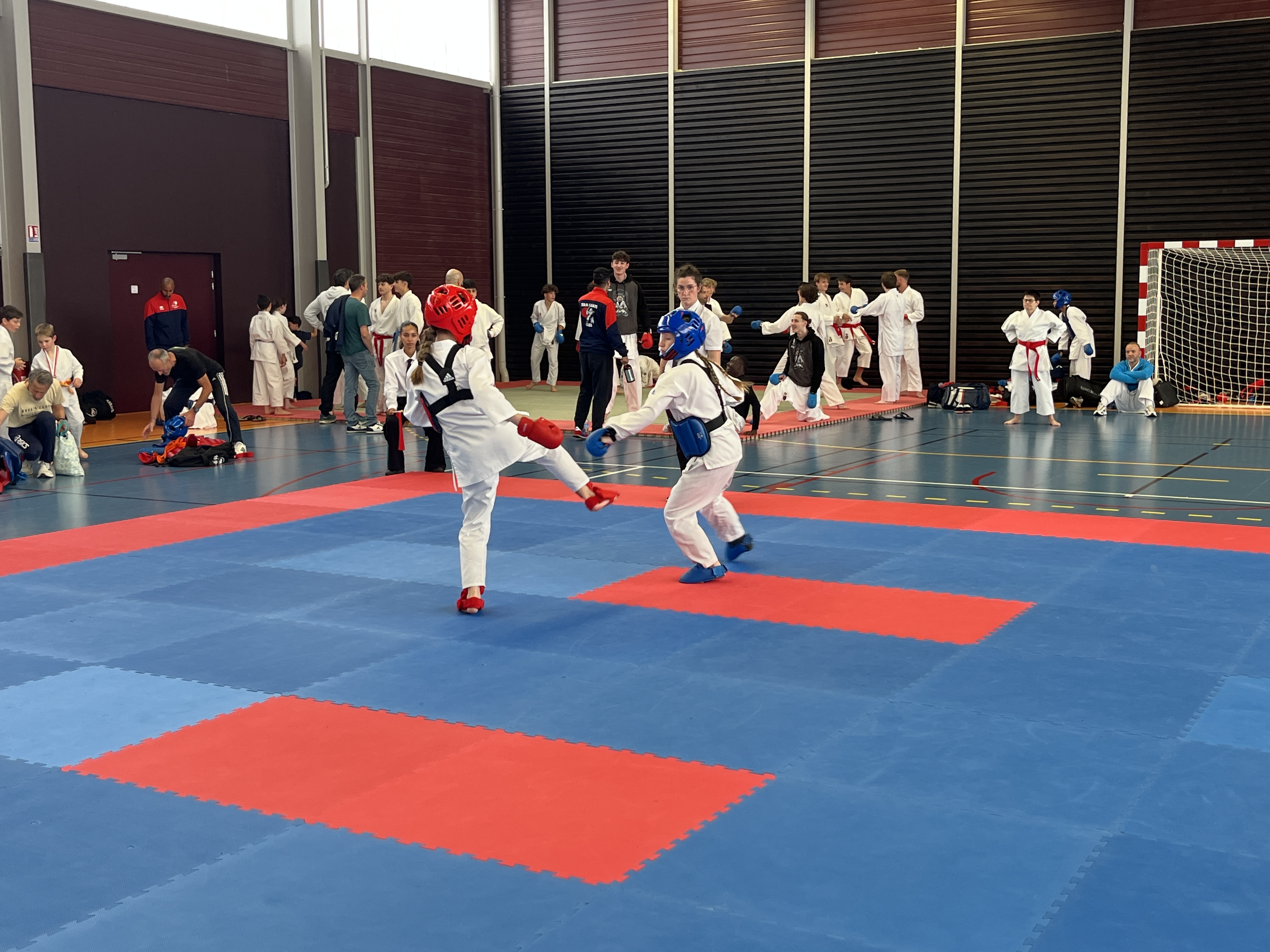 Basse Normandie karaté club de karaté esprit de la main vide condé sur noireau condé en normandie Valdallière Vassy Karaté Shotokan calvados basse normandie orne manche