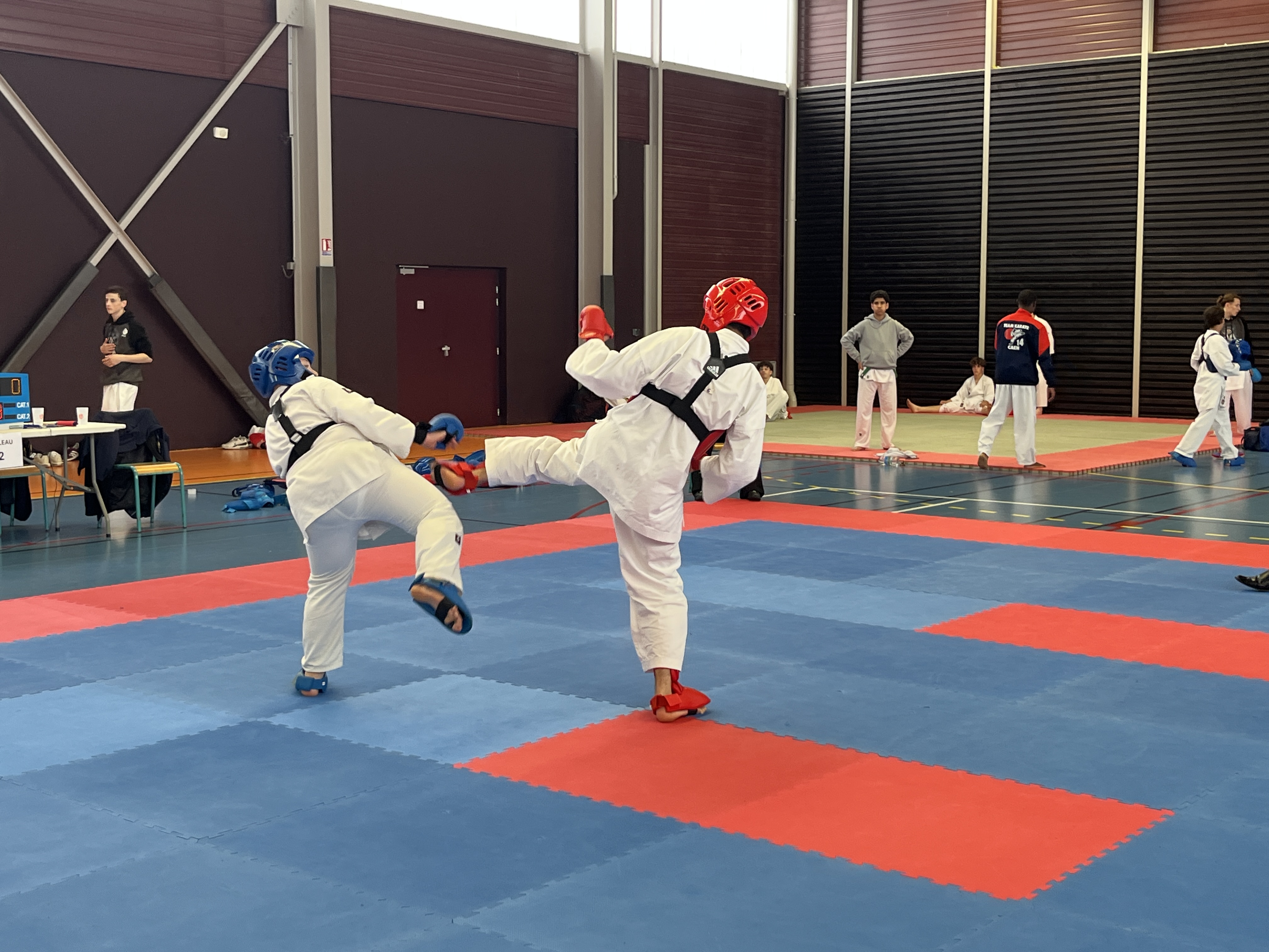 Basse Normandie karaté club de karaté esprit de la main vide condé sur noireau condé en normandie Valdallière Vassy Karaté Shotokan calvados basse normandie orne manche