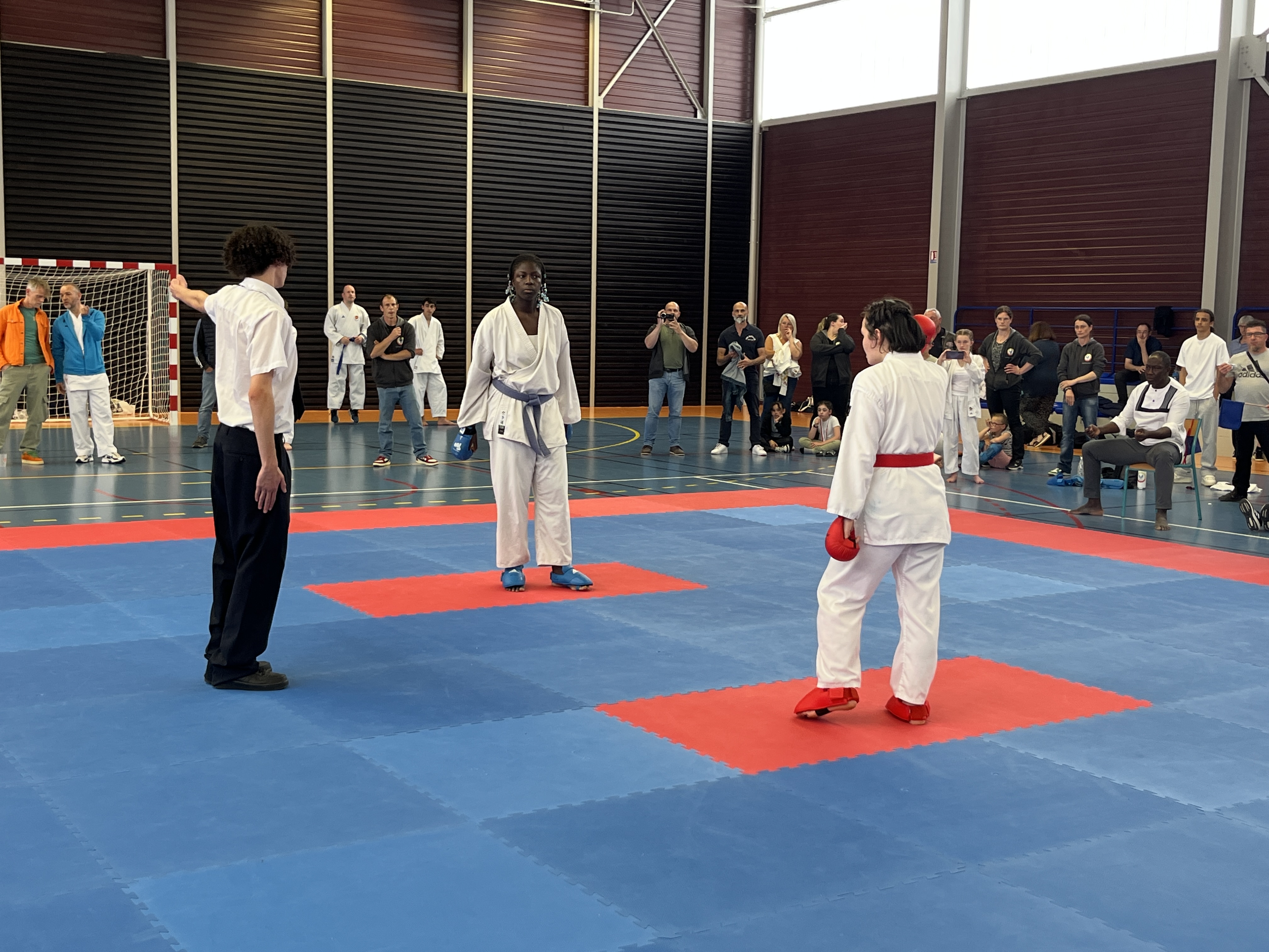 Basse Normandie karaté club de karaté esprit de la main vide condé sur noireau condé en normandie Valdallière Vassy Karaté Shotokan calvados basse normandie orne manche